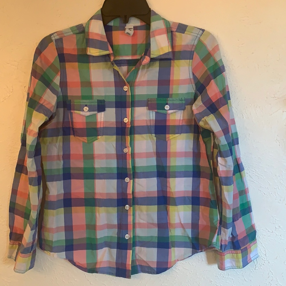 Old navy plaid shirt excellent condition size S